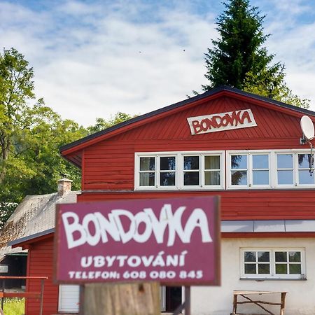 Srub Midla a chata Bondovka Cenkovice Exteriér fotografie